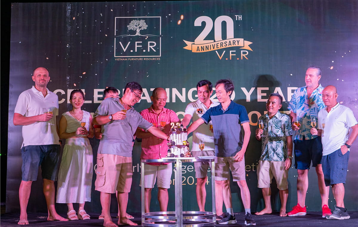 KỶ NIỆM 20 NĂM THÀNH LẬP CÔNG TY VÀ KẾ  HOẠCH CHO 20 NĂM TỚI… (23)