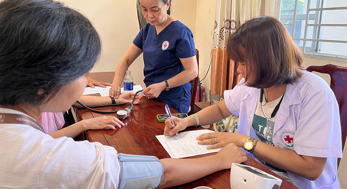 NGƯỜI LAO ĐỘNG V.F.R HƯỞNG ỨNG CHƯƠNG TRÌNH HIẾN MÁU TÌNH NGUYỆN (9)