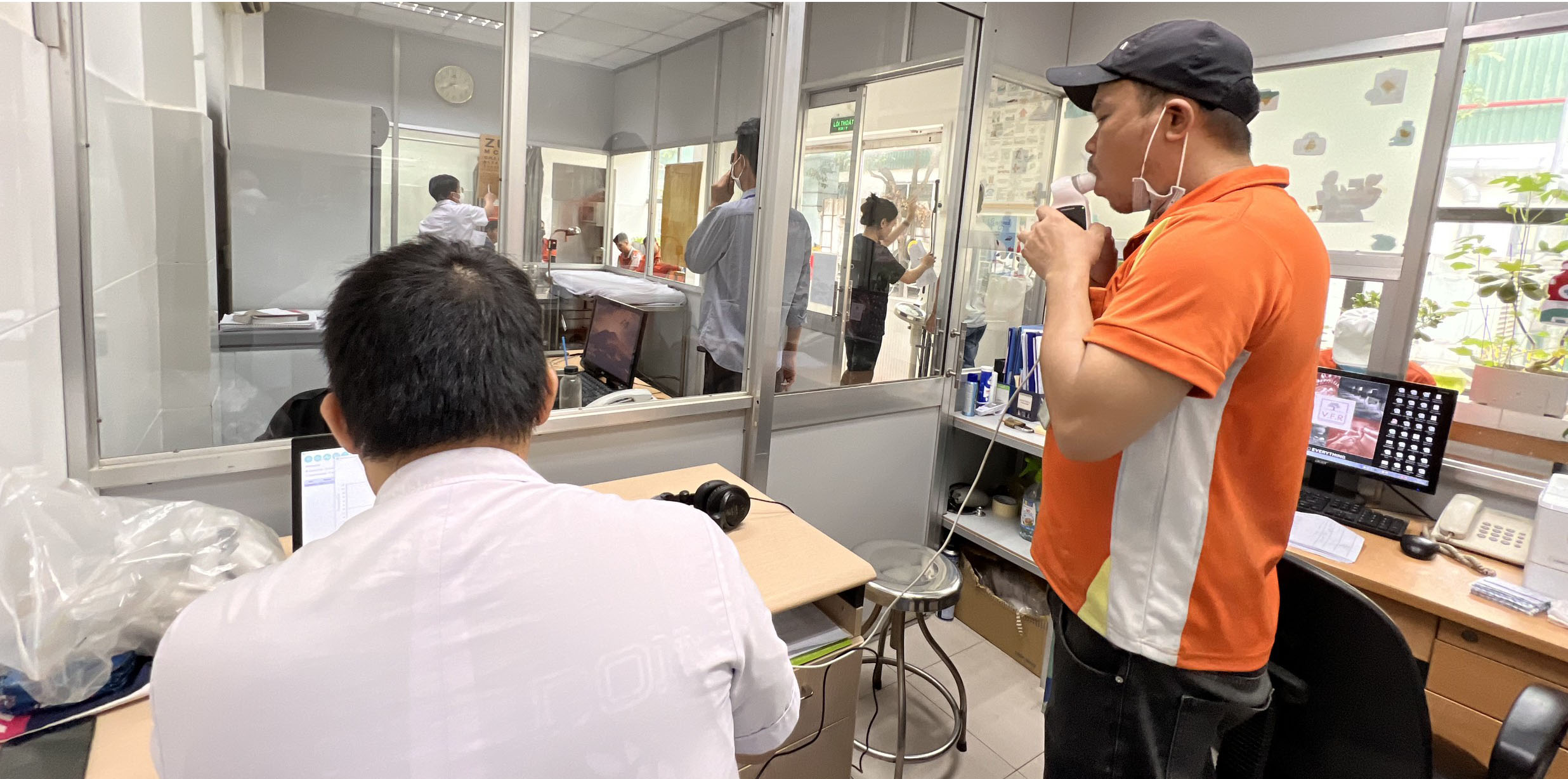 HOÀN TẤT TỔ CHỨC KHÁM BỆNH NGHỀ NGHIỆP  CHO NGƯỜI LAO ĐỘNG V.F.R NĂM 2024 (3)