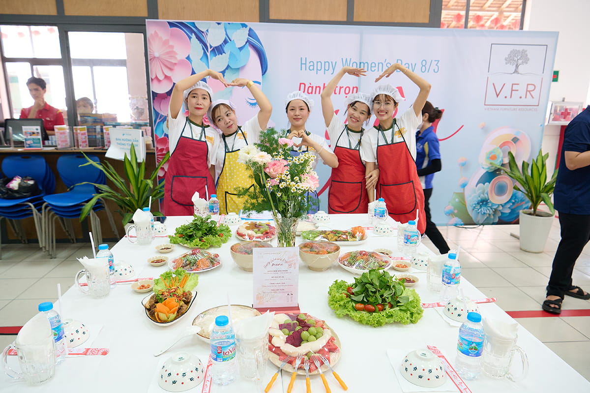 CHÚC MỪNG HỘI THI NẤU ĂN 8/3 CỦA V.F.R DIỄN RA THÀNH CÔNG TỐT ĐẸP (23)