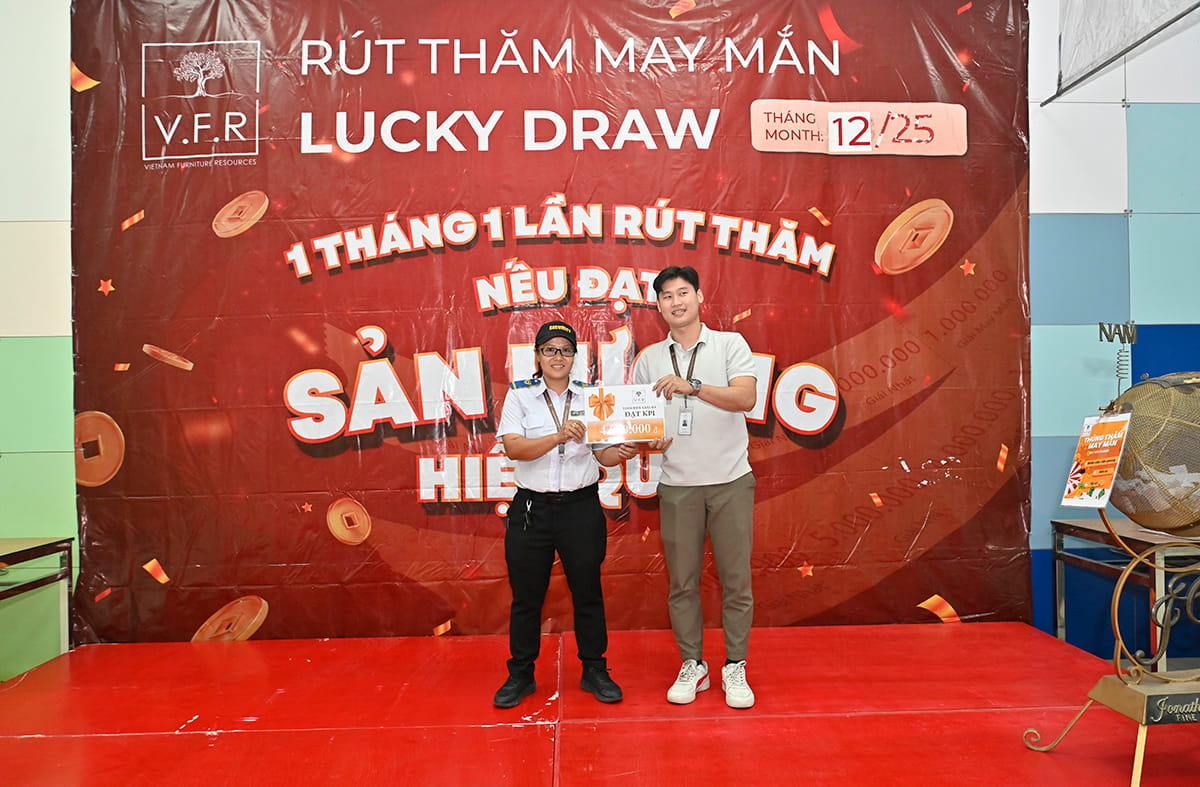 V.F.R TỔ CHỨC BỐC THĂM MAY MẮN CHO TOÀN THỂ CÔNG NHÂN THƯỞNG ĐẠT CHỈ TIÊU THÁNG 12/2025 (9)