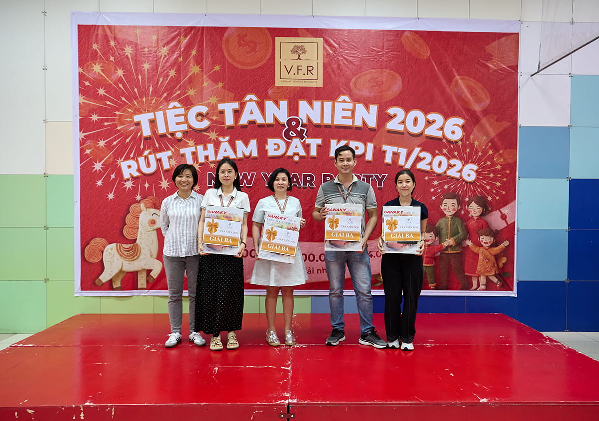NIỀM VUI ĐẦU NĂM TẠI V.F.R: QUAY SỐ MAY MẮN DÀNH CHO CÔNG NHÂN VÀ NHÂN VIÊN (23)