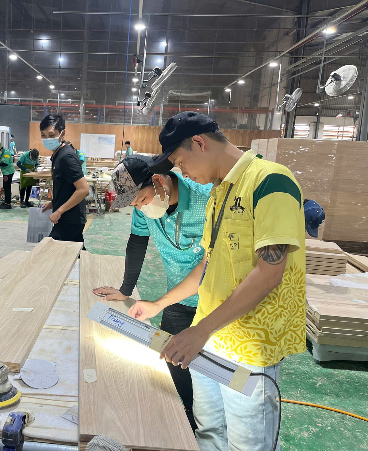CHƯƠNG TRÌNH THI NÂNG BẬC TAY NGHỀ CHÀ NHÁM V.F.R (17)