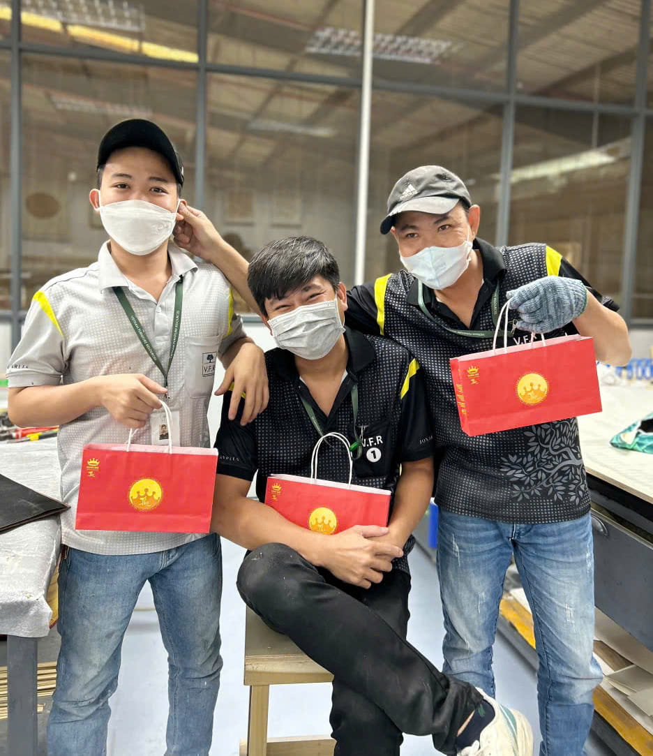 CÔNG TY VFR TRAO TẶNG 2.500 PHẦN QUÀ TRUNG THU CHO CÔNG NHÂN, NGƯỜI LAO ĐỘNG (13)