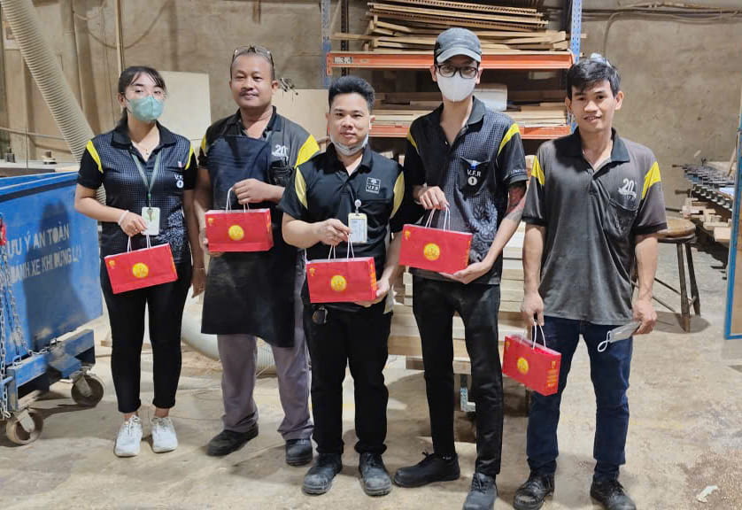 CÔNG TY VFR TRAO TẶNG 2.500 PHẦN QUÀ TRUNG THU CHO CÔNG NHÂN, NGƯỜI LAO ĐỘNG (3)