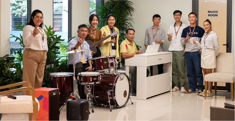 CLB ÂM NHẠC V.F.R (3)