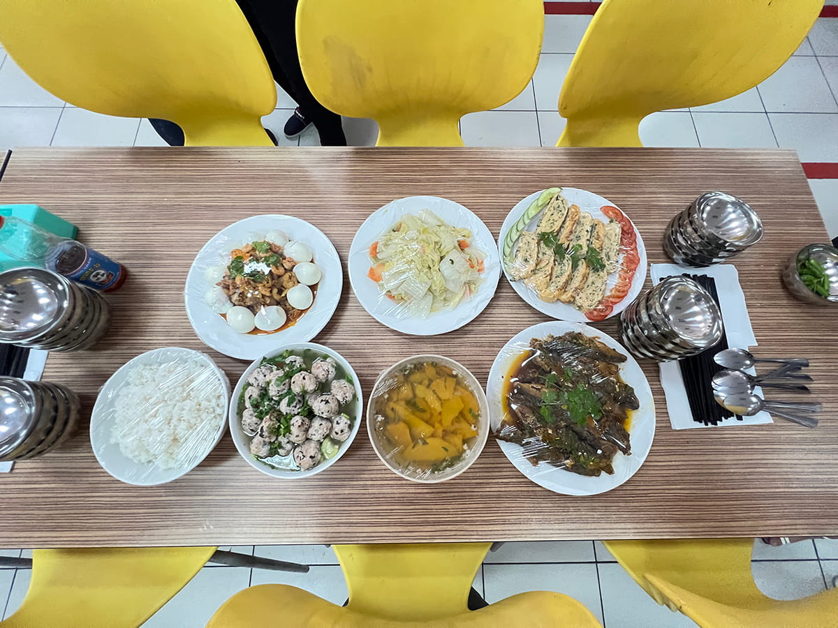 BỮA TRƯA THÂN MẬT CHÀO ĐÓN THÀNH VIÊN MỚI – GẮN KẾT ĐẠI GIA ĐÌNH V.F.R (5)